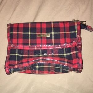 Makeup clutch with mirror
